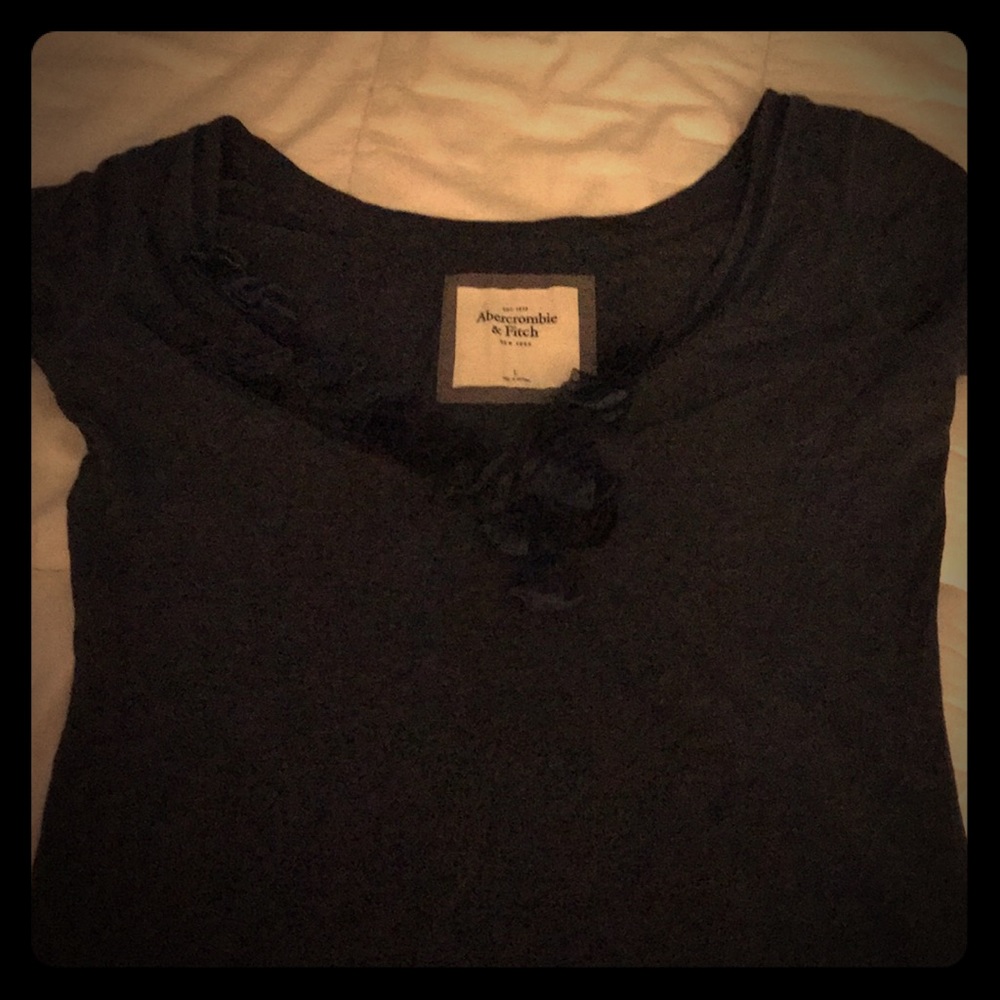 Abercrombie blue top